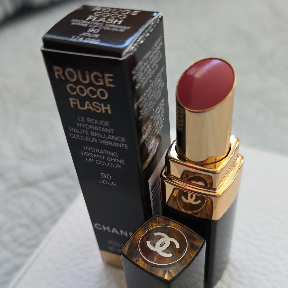 NEW~ CHANEL Rouge Coco Flash Lipstick - 90 Jour
